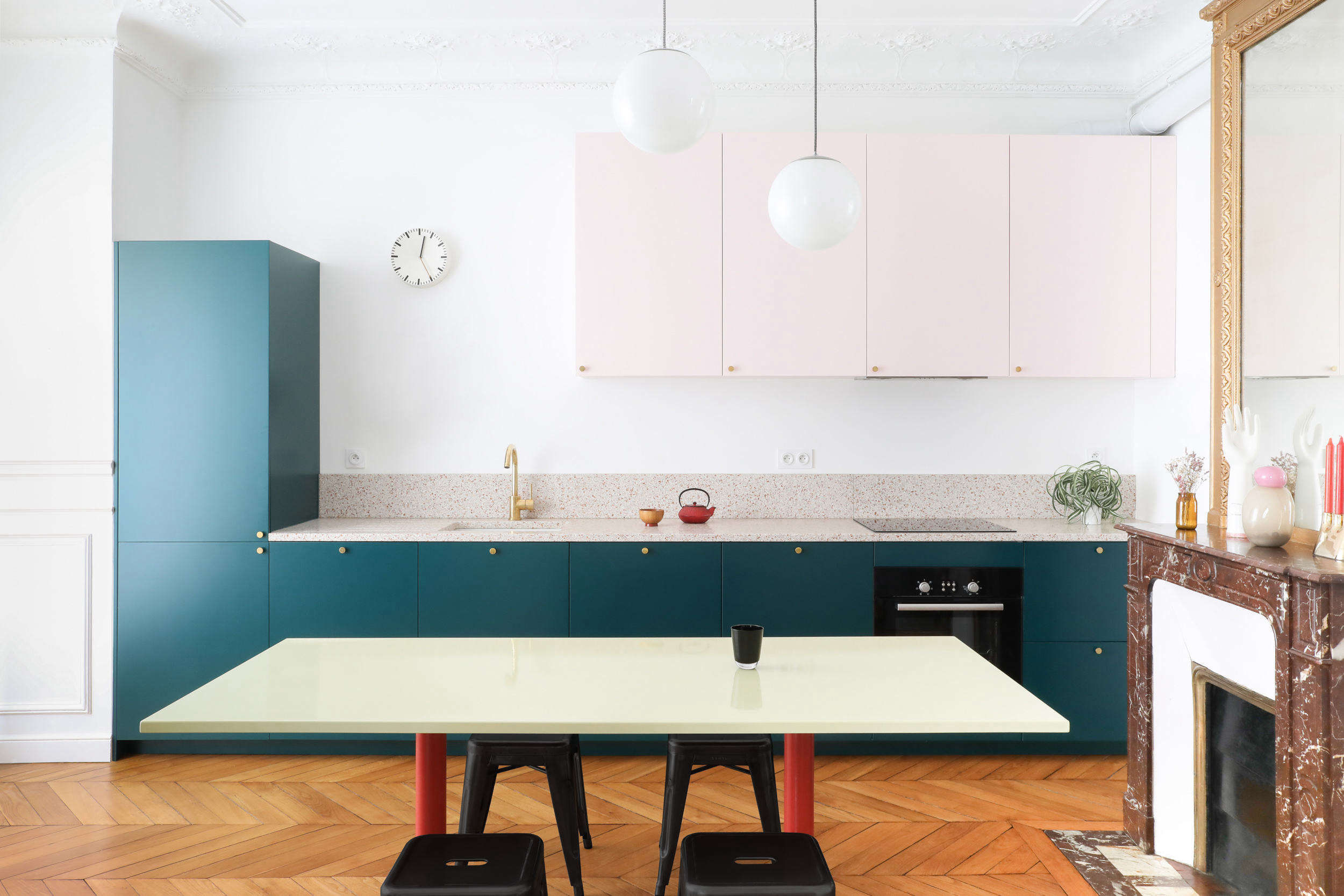Steal This Look: A Creative, Colorful Kitchen in Montmartre